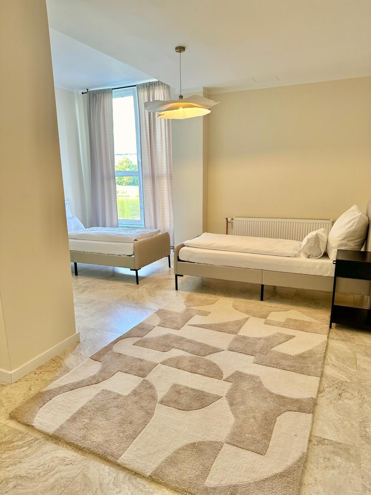 Sanierte 5 Zimmer Luxus Standard Apartment Auf 350Qm Hamburg Exterior foto